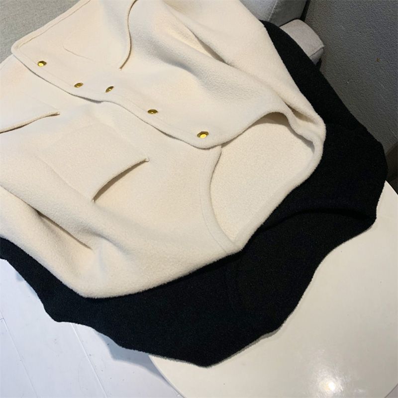 Simple Temperament Metal Button Short Coat for women